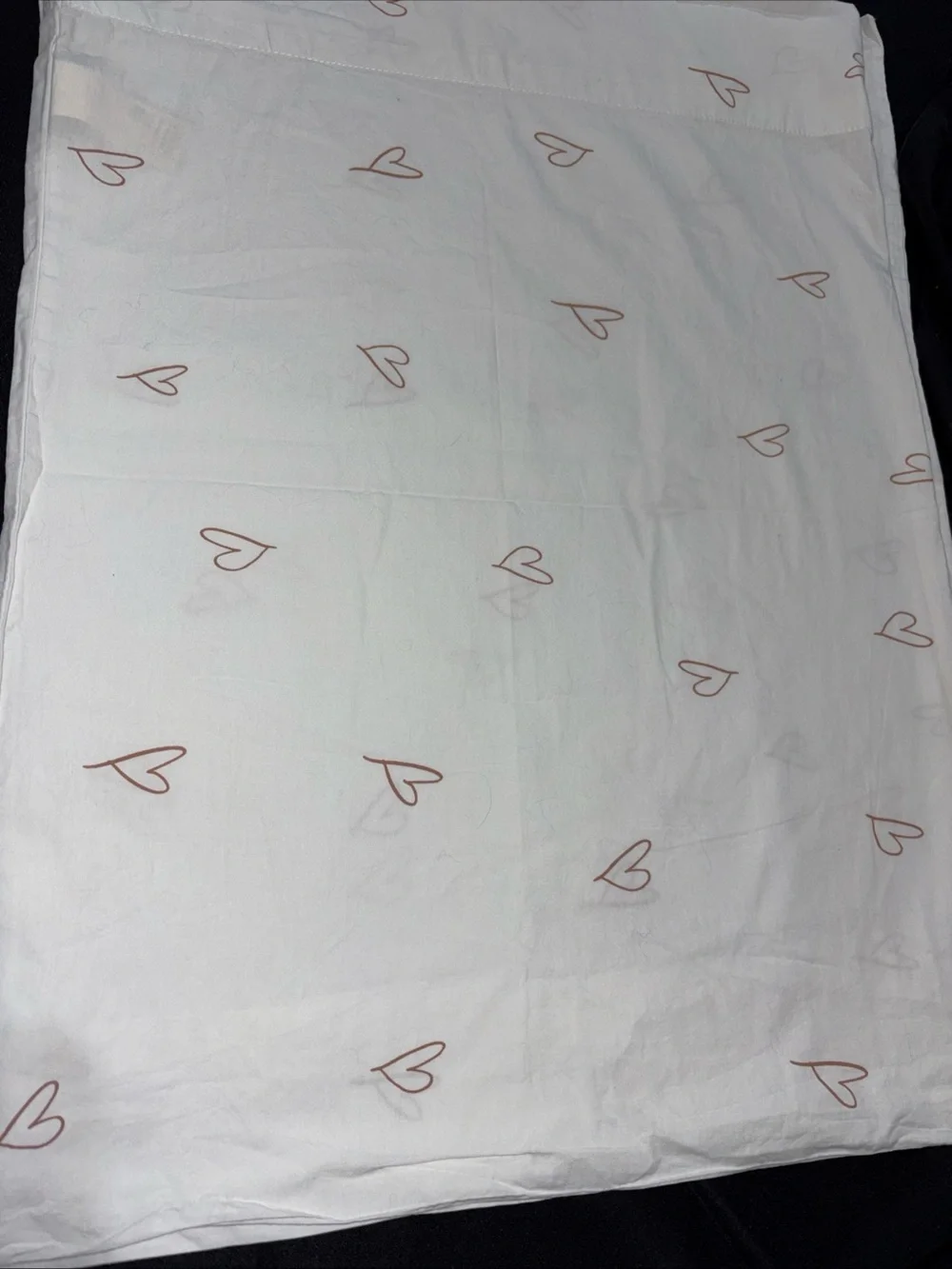 Leanne Ford for Crate&Barrel 2 pillowcases with maroon Heart Motif